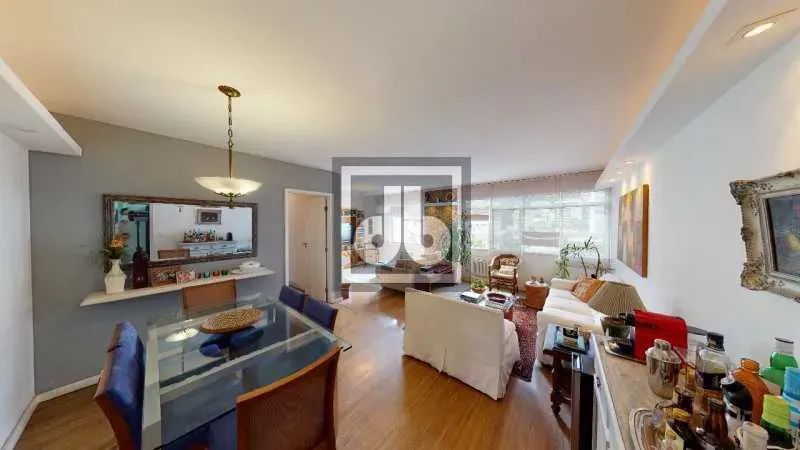 Apartamento p venda Lagoa , andar alto, vista livre , 3 quartos suite 1 vaga escriturada - Foto 2