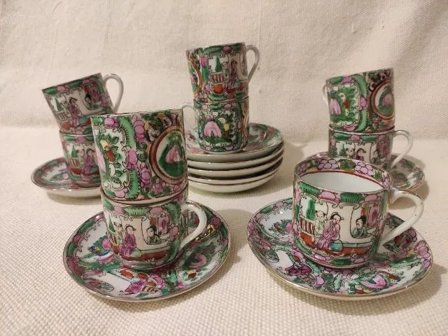 Conjunto de Café Chinês Pintado à Mão Porcelana Macau com 9 Peças