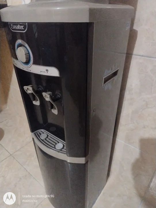 Bebe água gelada com este bebedouro Esmaltec - Foto 2