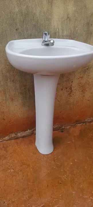 Venda pia de banheiro usado - Foto 2