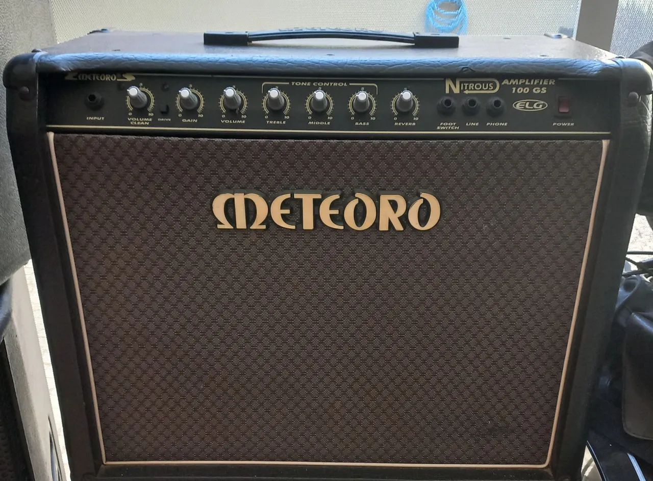 Amplificador meteoro GS 100 