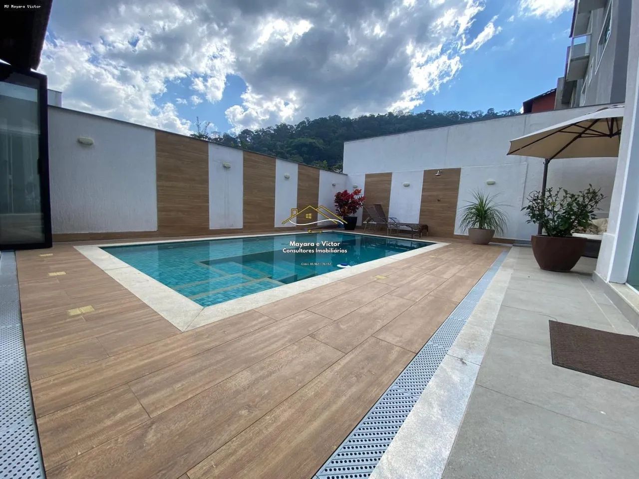 Casa para Venda em Teresópolis, Vargem Grande, 4 dormitórios, 2 suítes, 4 banheiros, 2 vag - Foto 3