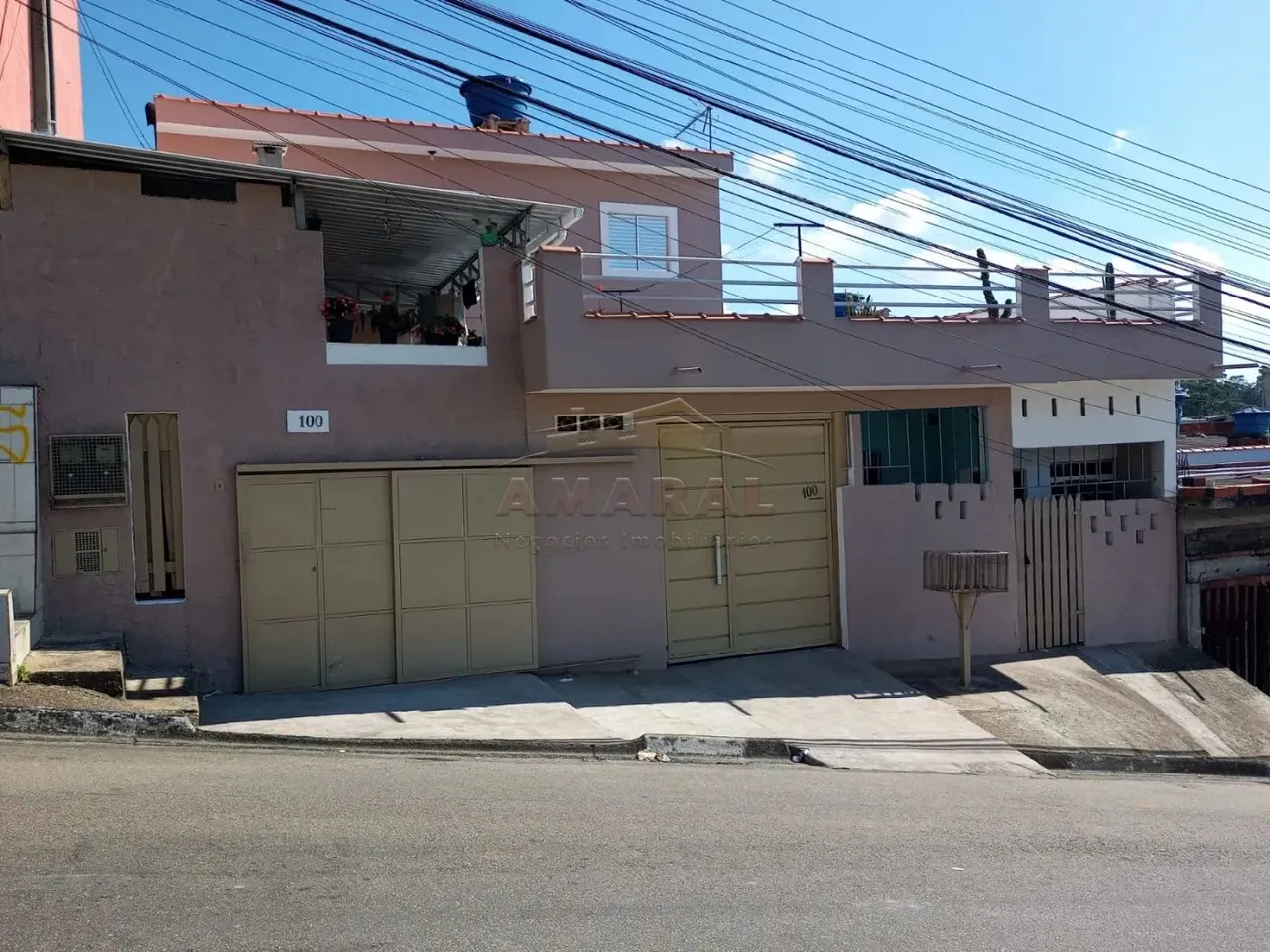 Sobrado a venda em Suzano