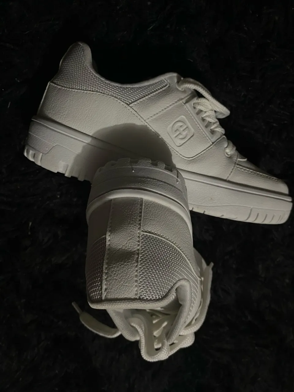 Tênis Branco Casual - Conforto e Estilo