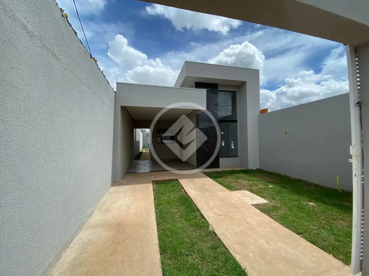 Casa nova no Jardim Costa verde com - 2 quartos sendo 1 suíte - 1 banheiro social - Sala c