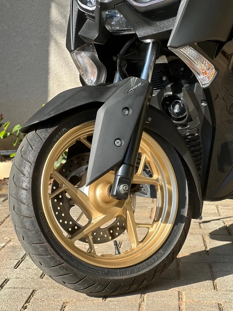 YAMAHA X-MAX 250 2021