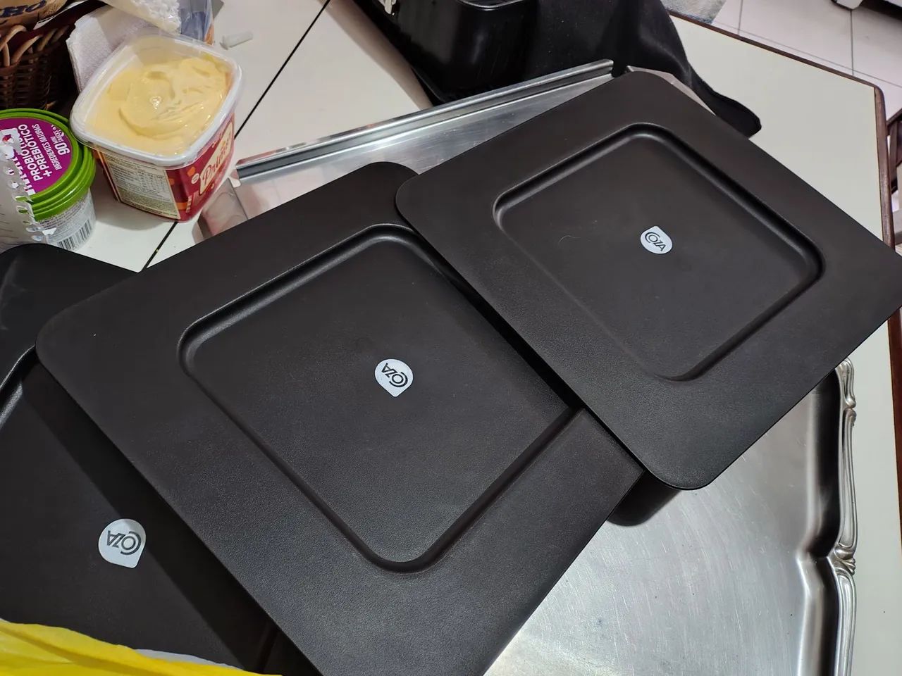 Jogo de souplats quadradas pretas