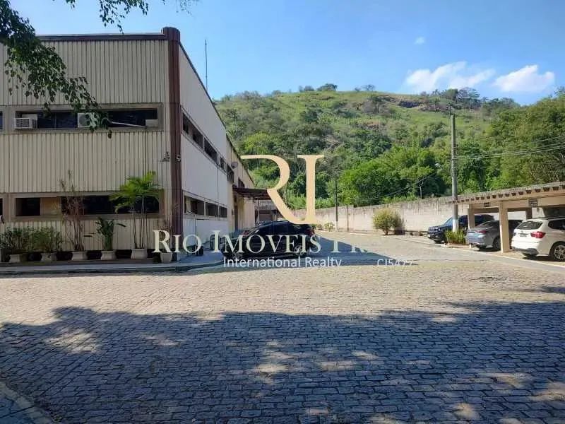 TERRENO NA TAQUARA COM GALPÕES - Foto 3
