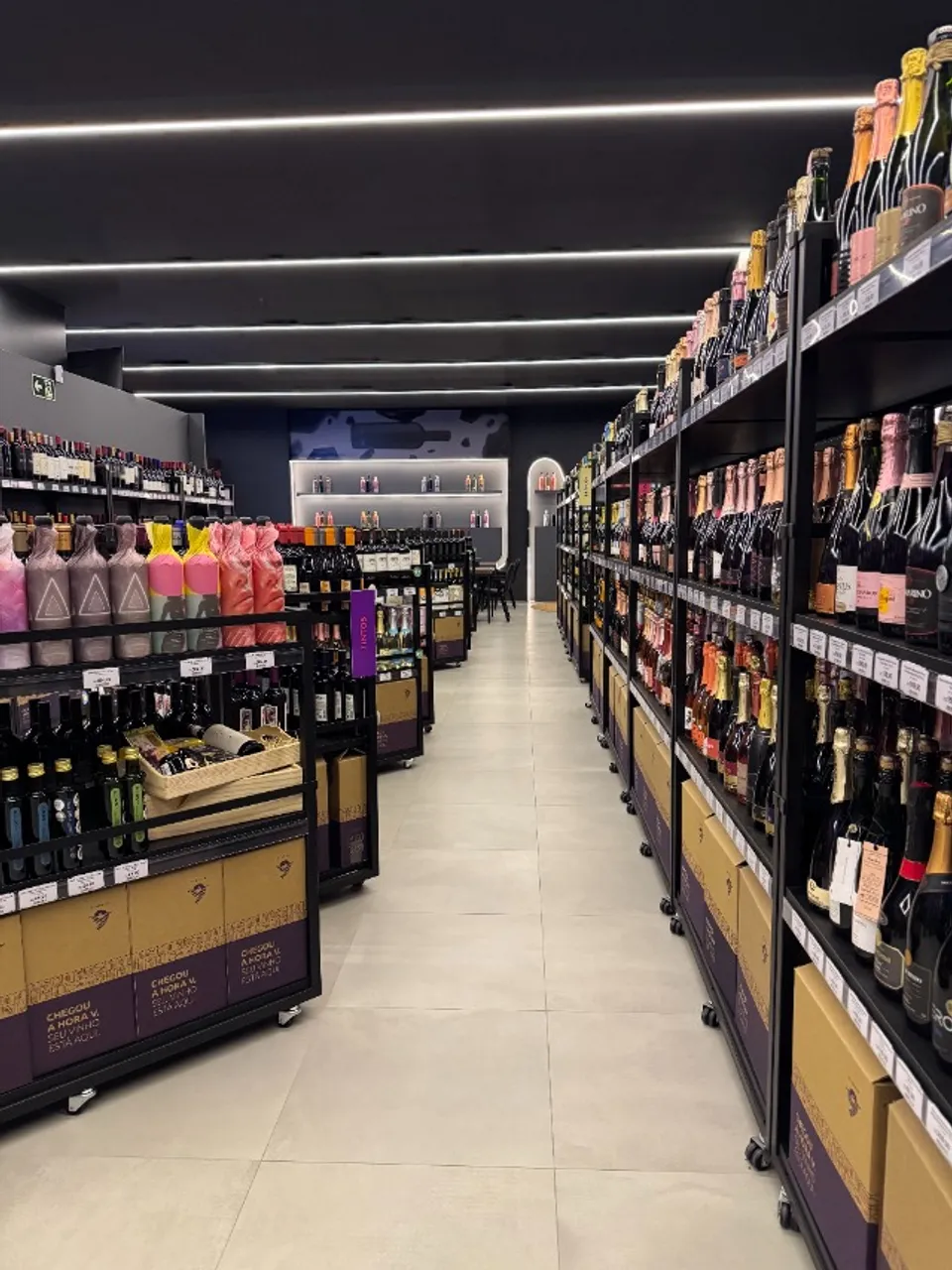 Estrutura comercial premium à venda - pronta para operação imediata