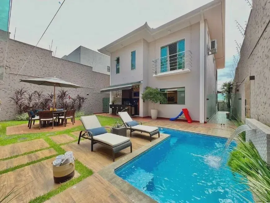 Sobrado a venda com 03 dormitórios, 01 suíte, área gourmet e piscina, em Paulista, Piracic