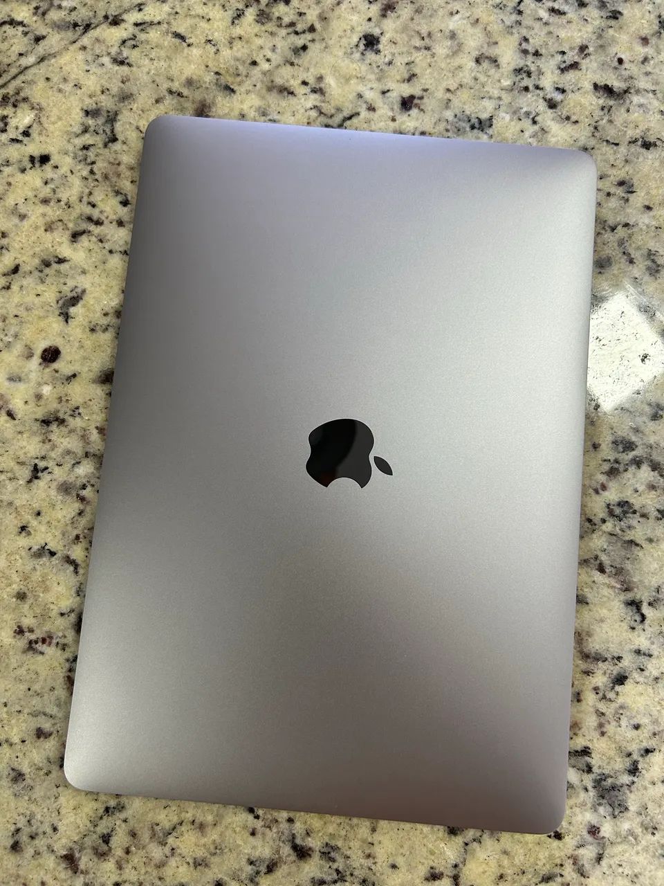 MacBook Pro M1 - 8GB RAM - 256GB SSD - Cinza Espacial - Notebooks