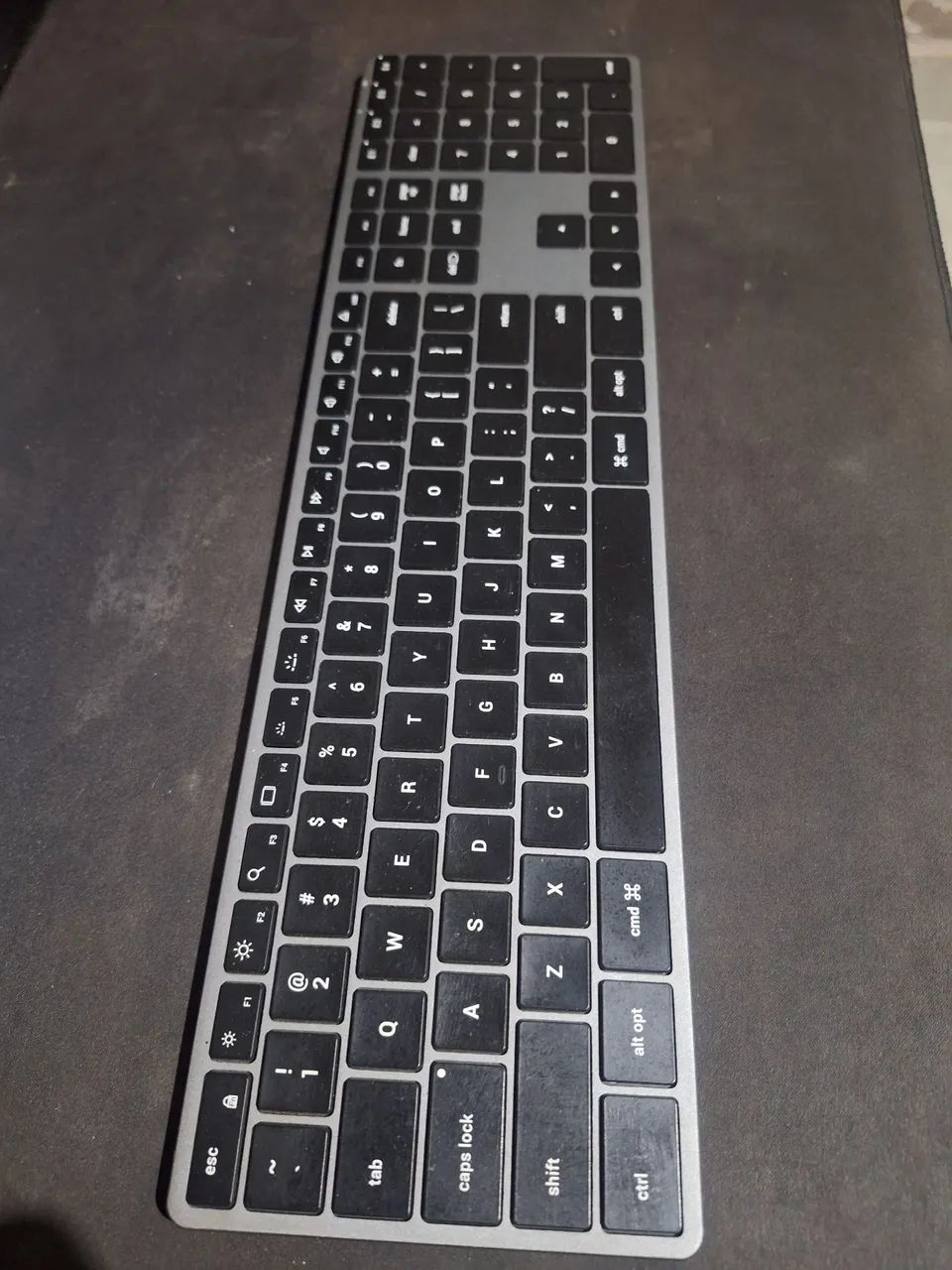  Teclado Premium Bluetooth, Acabamento em Alumínio - Satechi Slim X3 - Foto 4