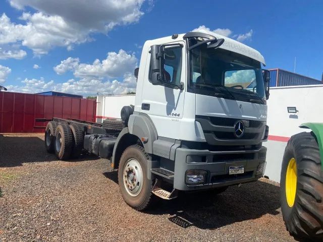 Mercedes Benz Axor 4144k plataforma ano 2022 com retarder - Foto 6