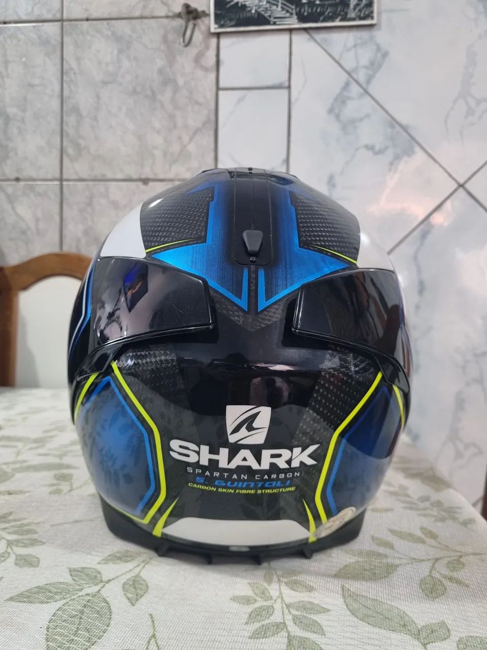 Shark Spartan Guintoli Spartan Carbon Guintoli SHARK Spartan