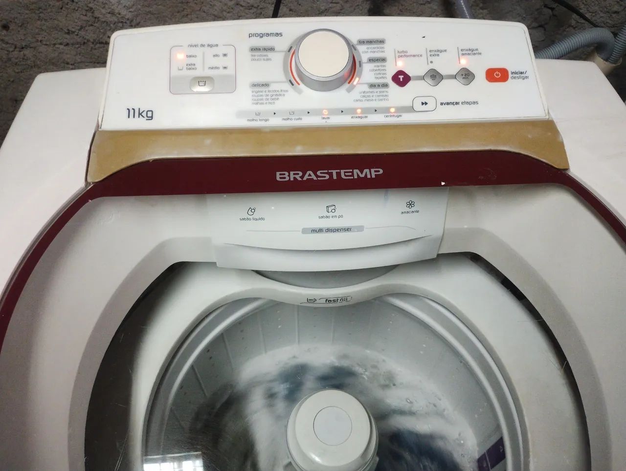 Máquina de lavar roupas Brastemp 11 kg voltagem 220 - Foto 2