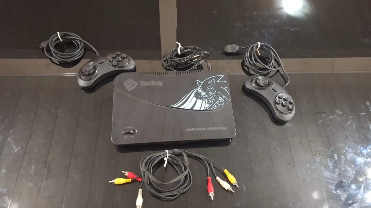 Master System Evolution Tec Toy (132 jogos!) - Edição Rara Sonic Preto