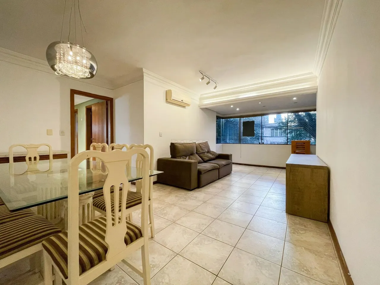 APARTAMENTO 3 QUARTOS 2 VAGAS - MONT SERRAT