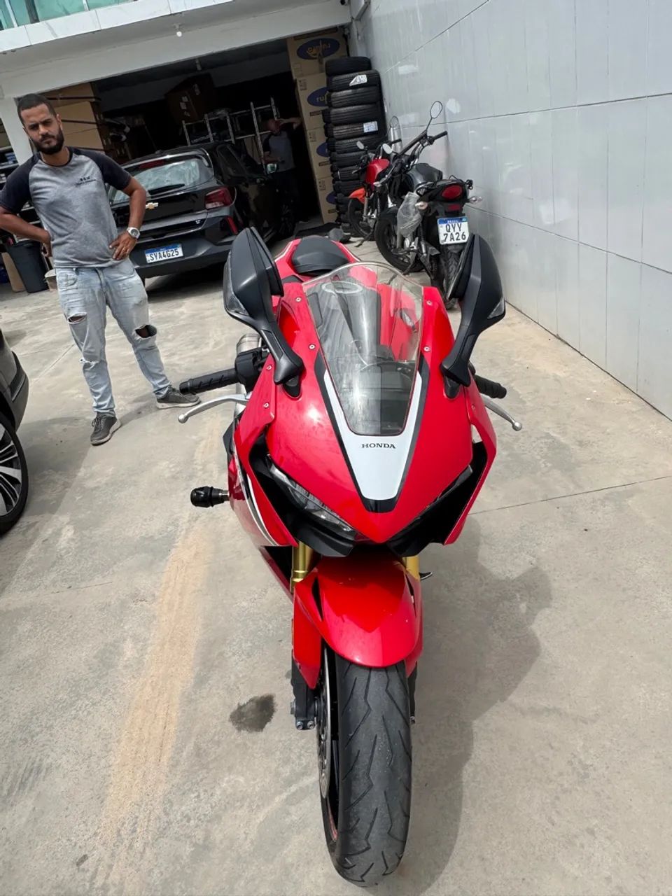 Honda cbr1000 Fireblade 2018 - Foto 7