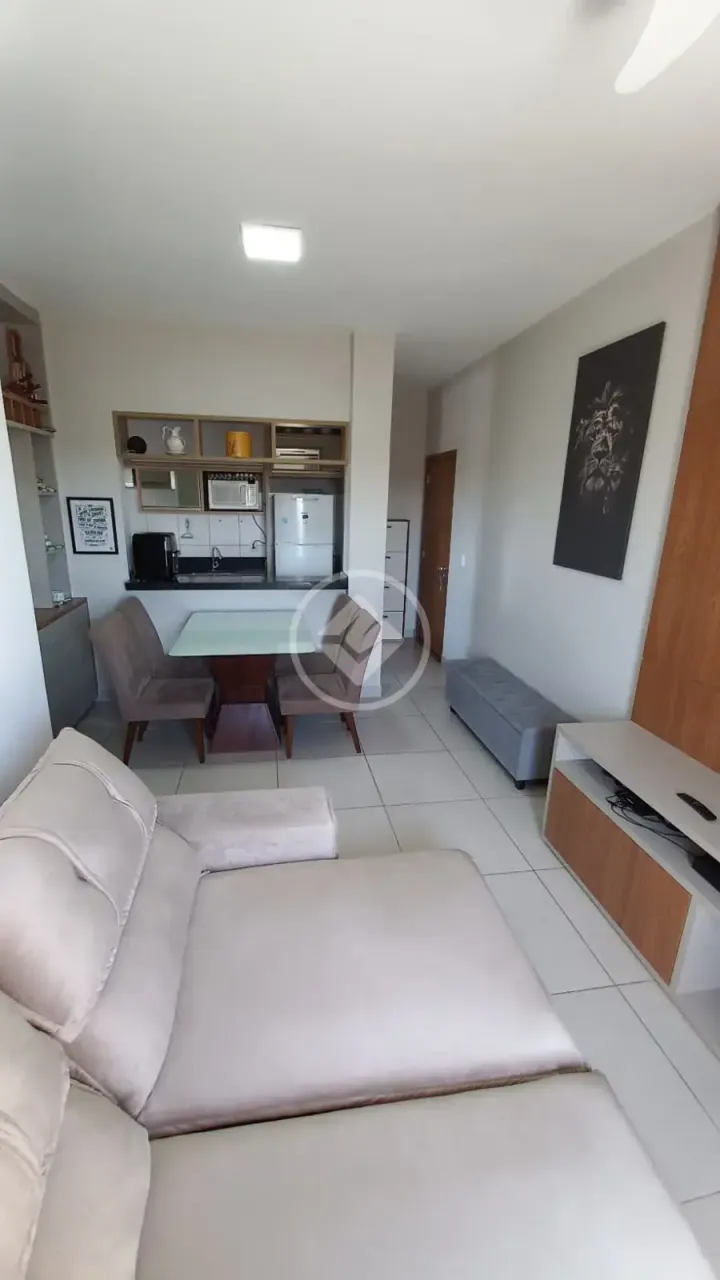 #Vende-se apartamento na região Coxipó , 03 quartos sendo 01 suíte , 02 garagens laterais 