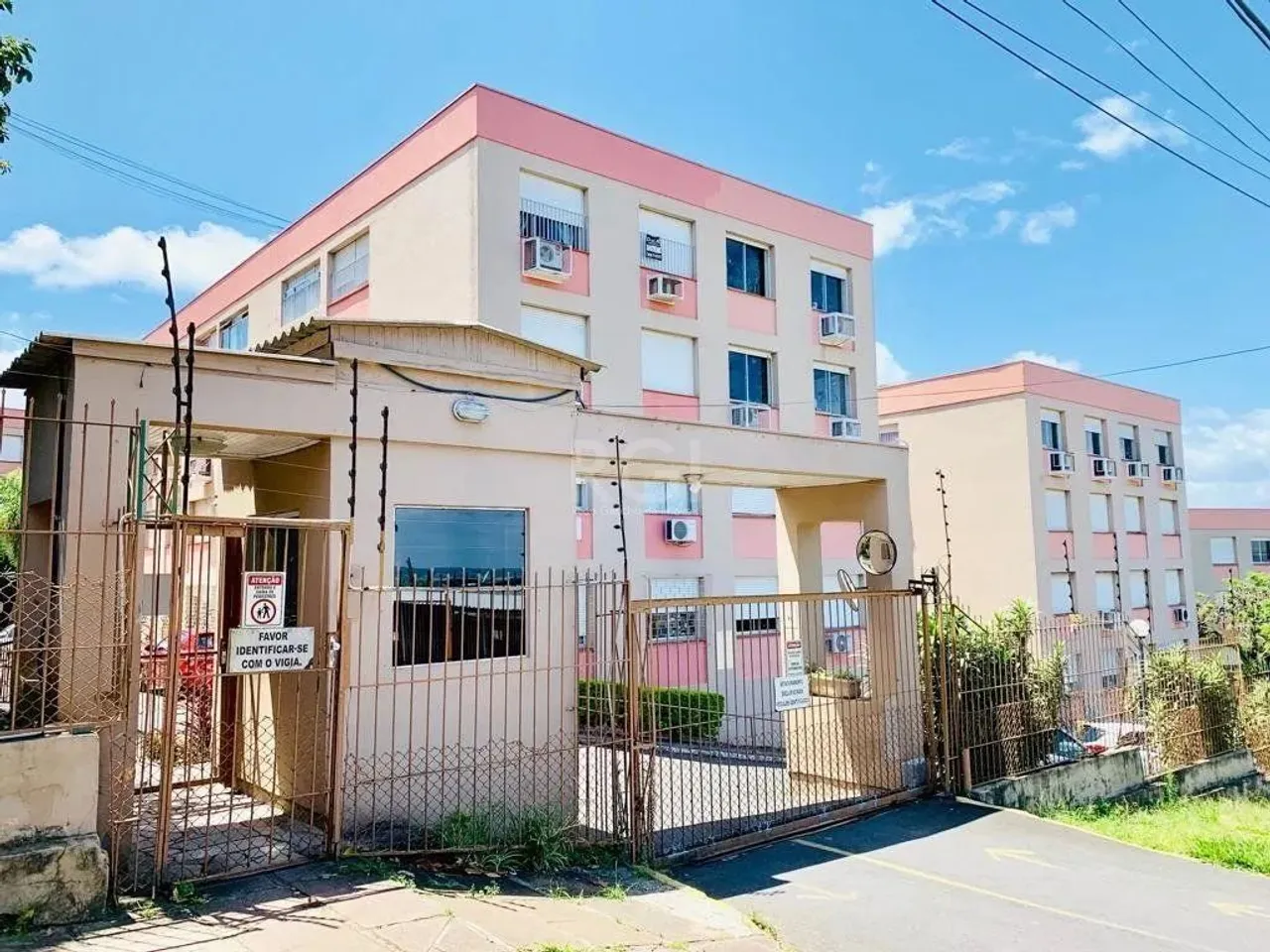 Apartamento para Venda - 71.59m², 2 dormitórios, 1 vaga - Cristal