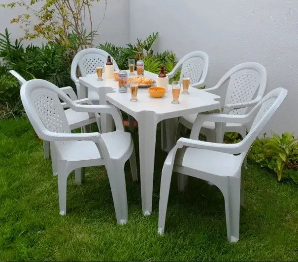 CONJUNTO DE MESA POR APENAS R$ 180,00 !!