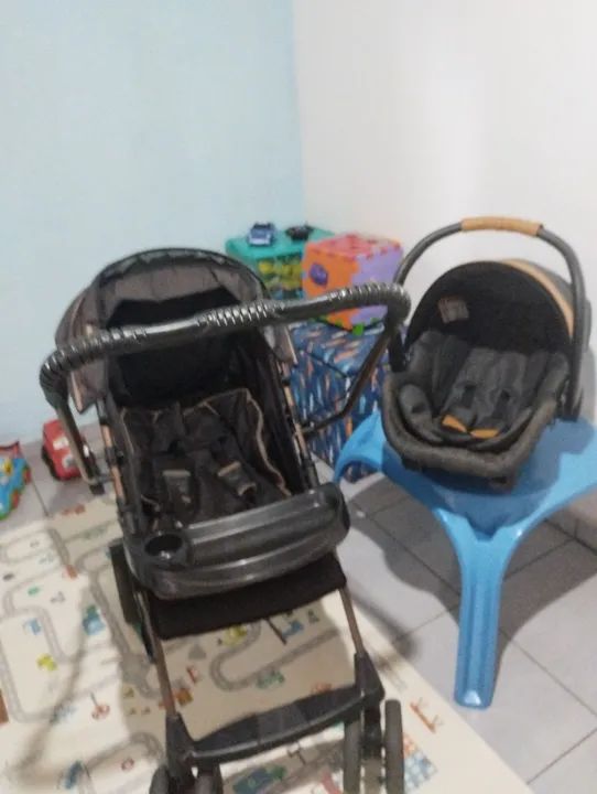 Carrinho de Bebê e Cadeira para Carro - Foto 3