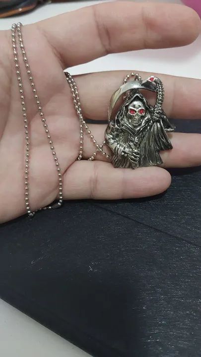 Pen drive cor prata, boneco da morte - Foto 3