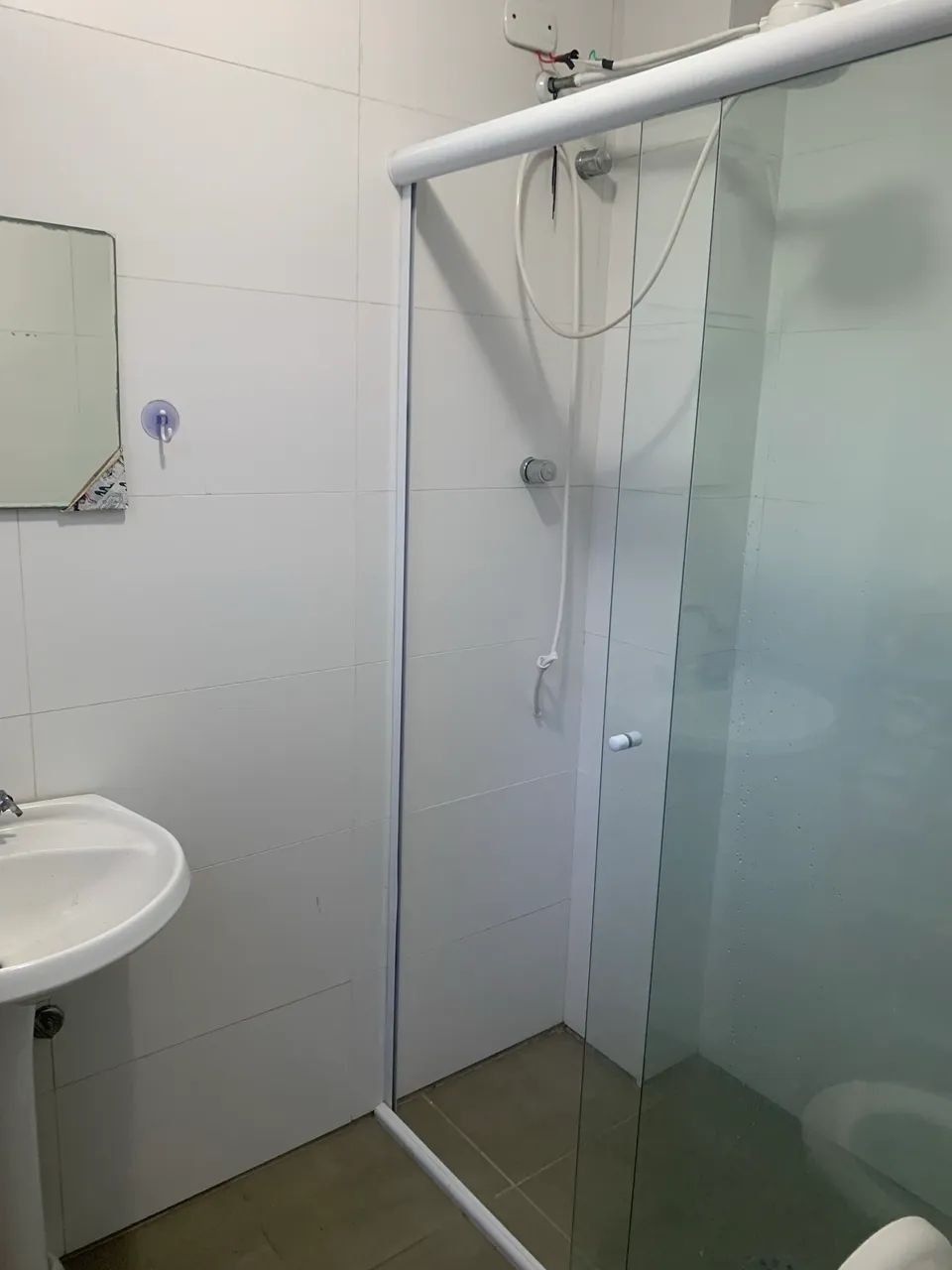 Alugo Sala Living, prédio de frente para praia.  - Foto 8