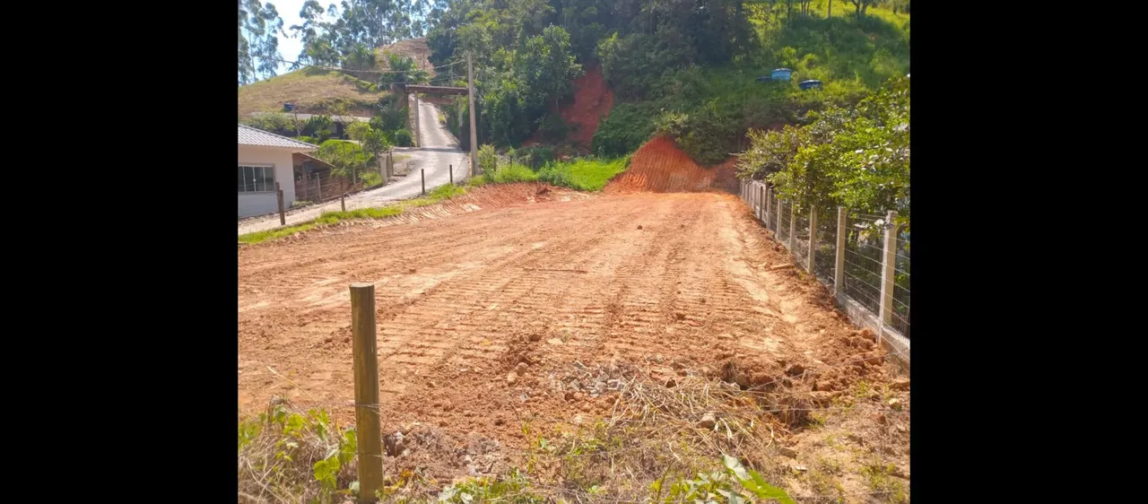 Terreno para sítio em Sorocaba de fora, na rua geral!!!