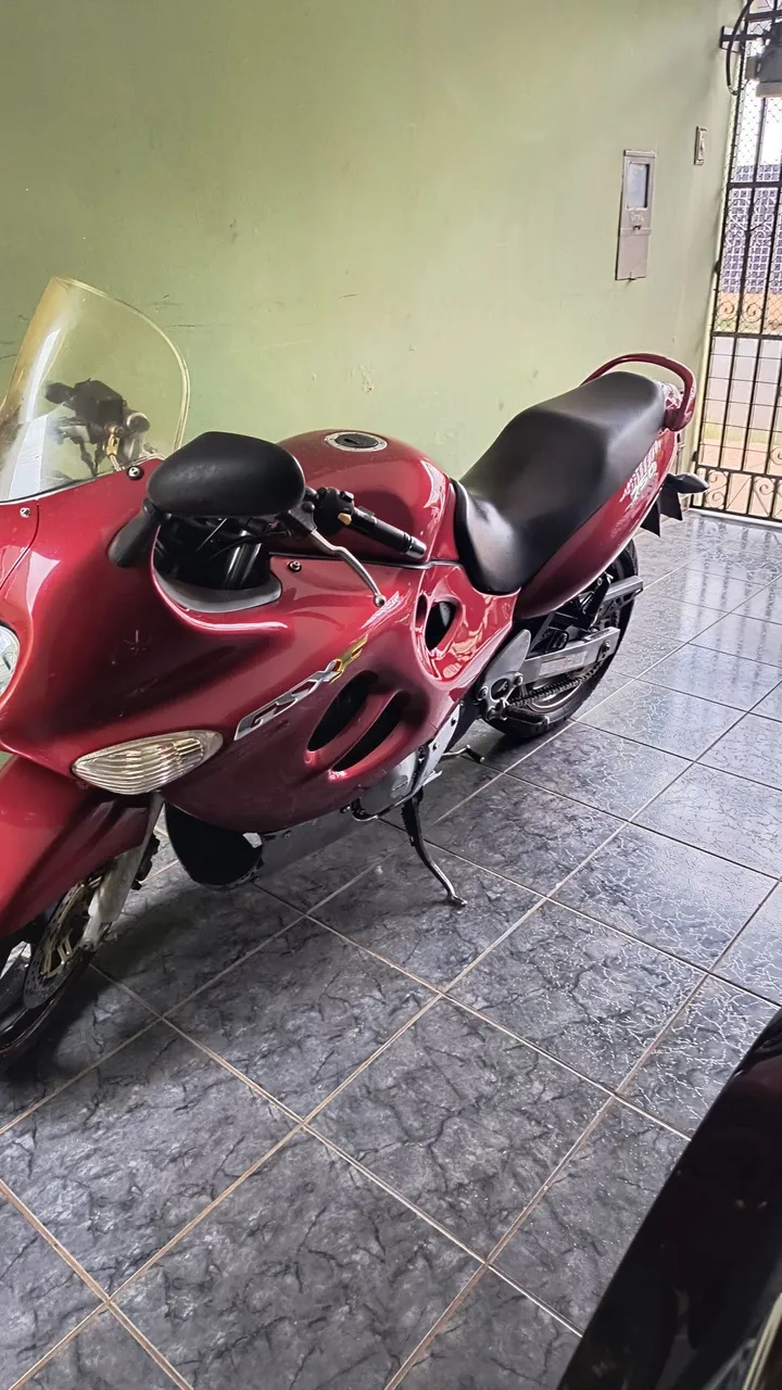 Suzuki GSX 750F