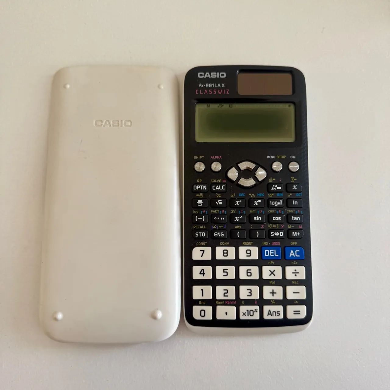 Calculadora Científica Casio fx-991LAX Classwiz