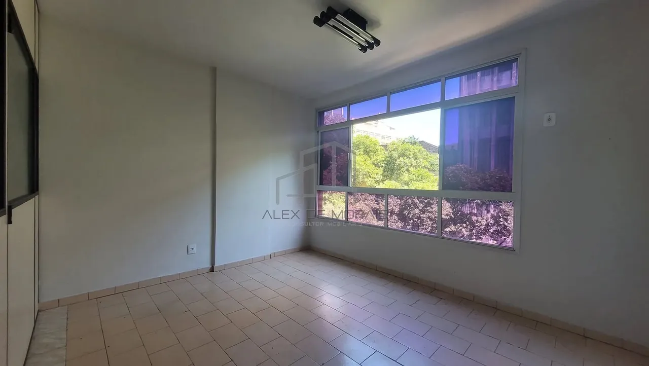 Sala Perfeita para o seu negócio em prédio à Venda no Centrp de Vitória, ideal para evolui