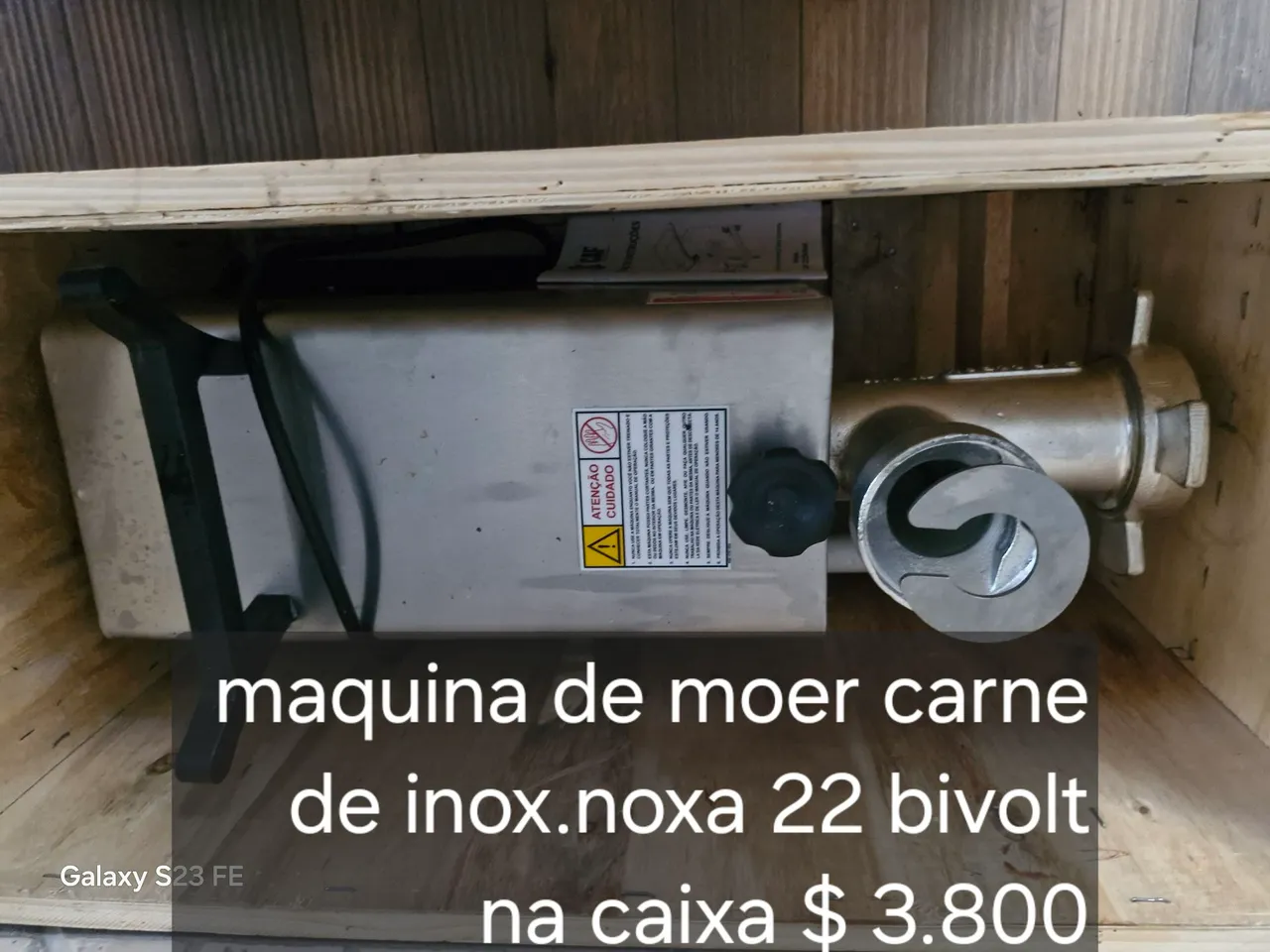 Máquina de Moer Carne Inox Noxa 22 Bivolt