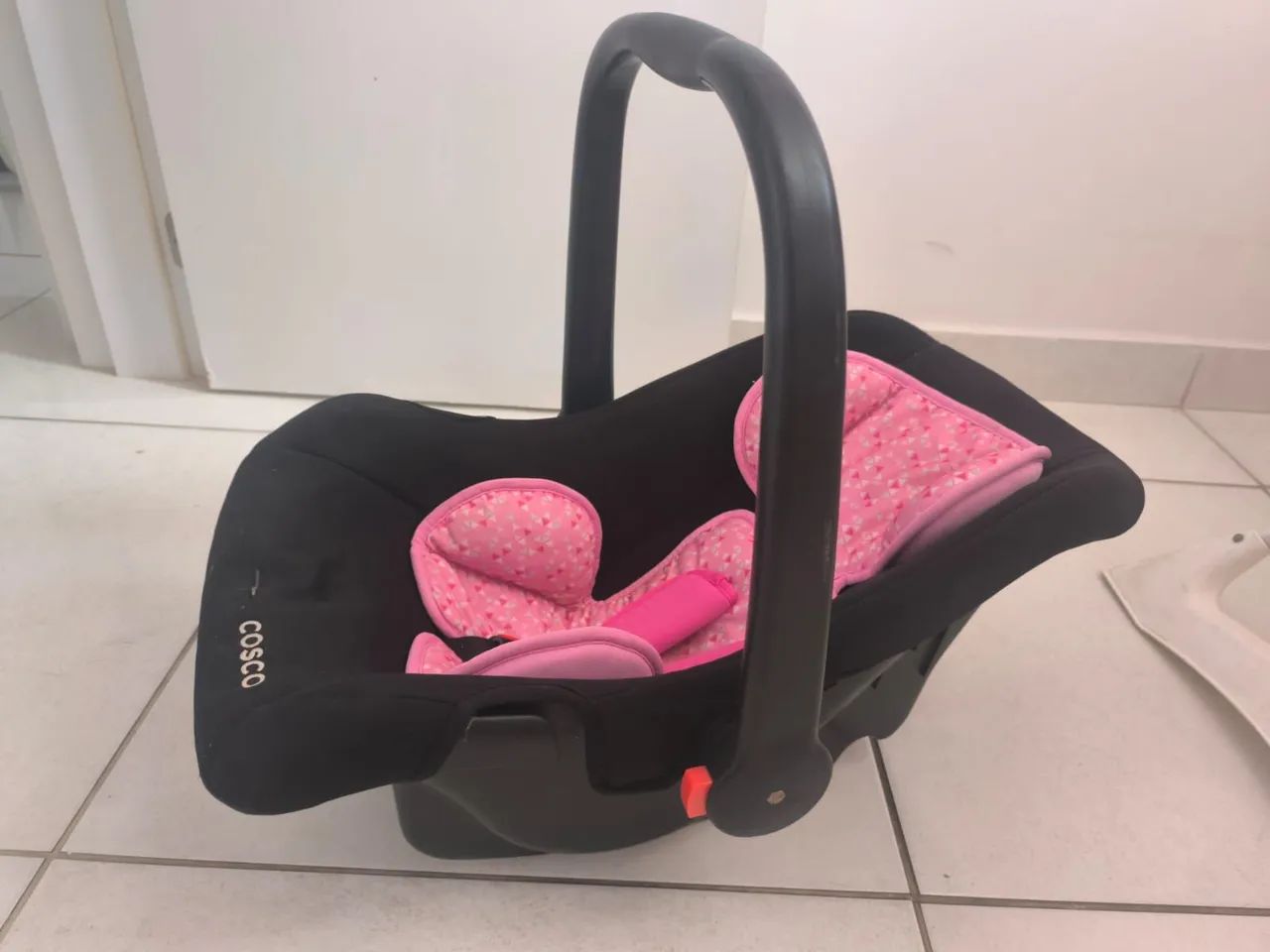 Cadeirinha bebê conforto cosco