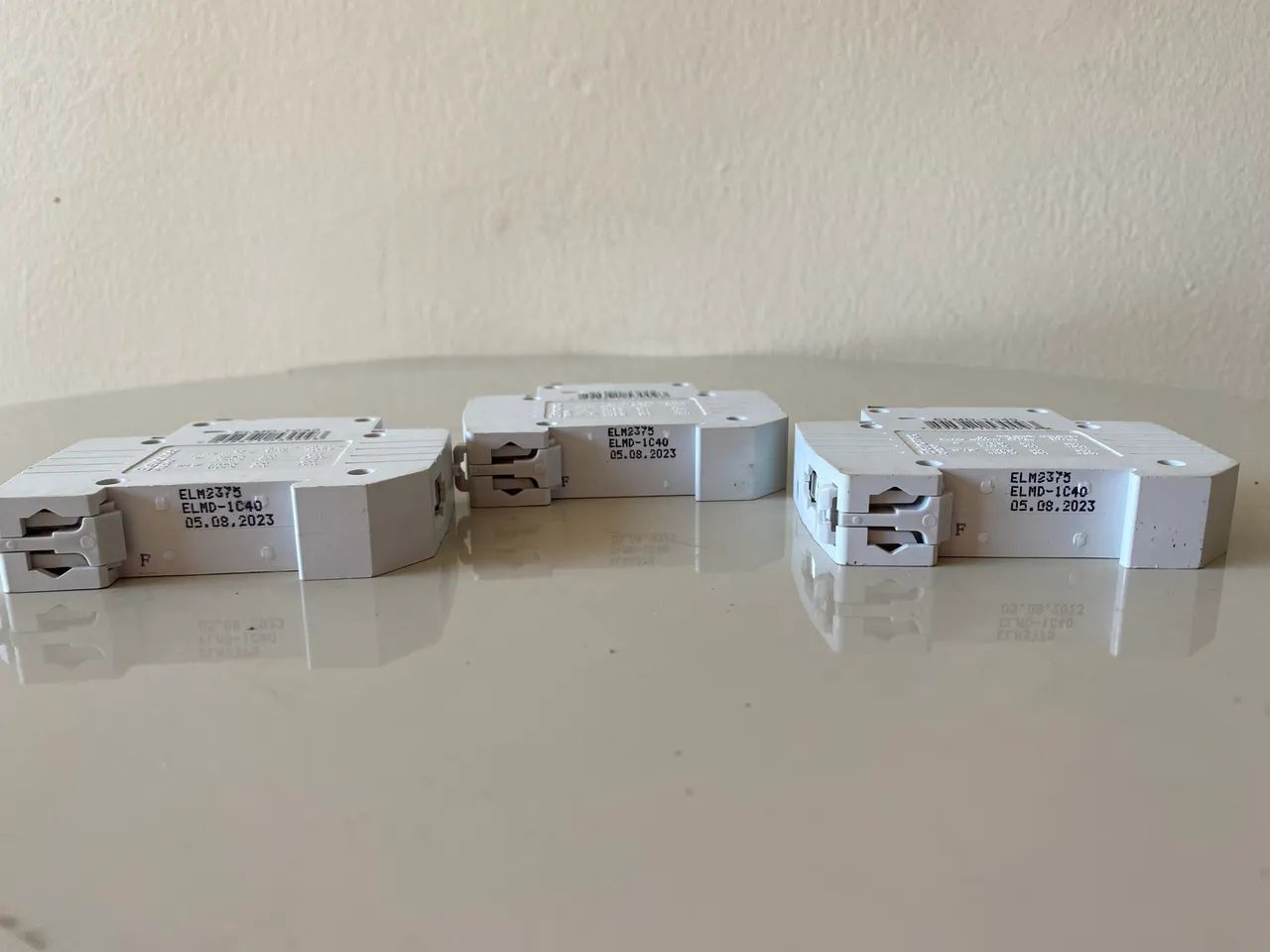 Disjuntores Eletromec C4064861206571907122