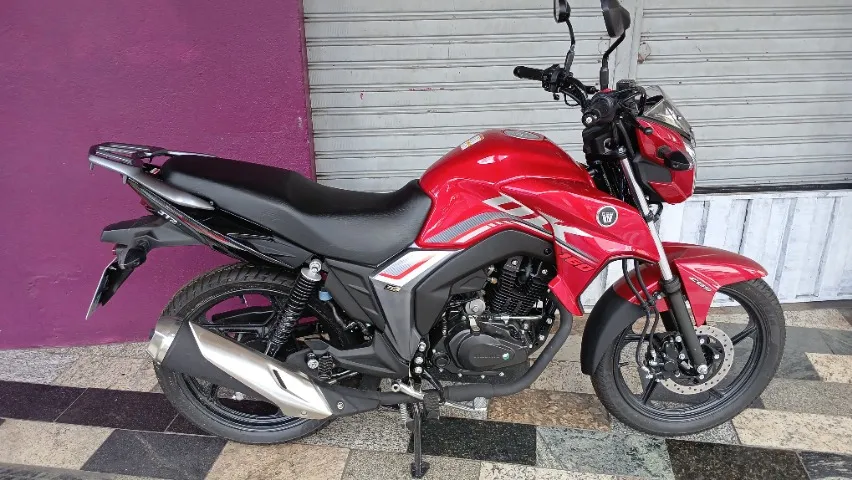 Moto 160cc 24/25 emplacada. Haojue Suzuki DK160 0Km