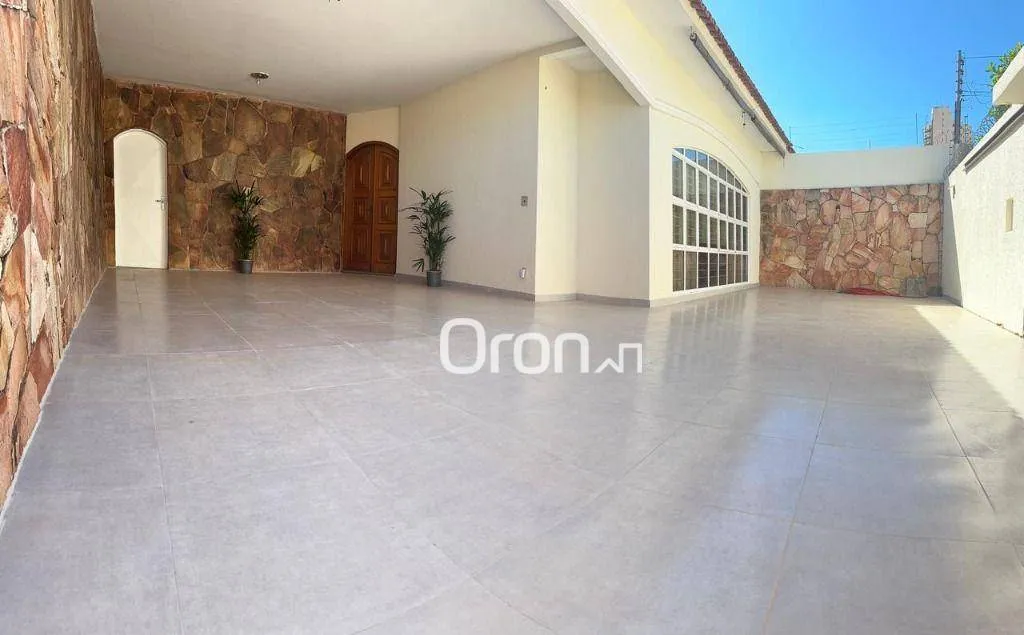 Casa à venda, 299 m² por R$ 1.050.000,00 - Setor Nova Suiça - Goiânia/GO