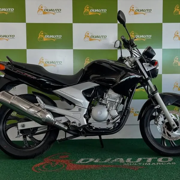 Yamaha FAZER 2008 muito bem conservada apenas 65.000km
