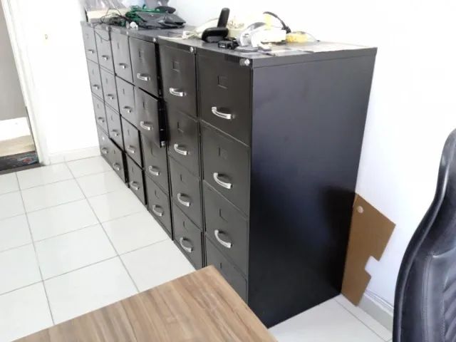 Arquivo de pasta suspensa c/ 4 gavetas em Aço Preto 134 cm x 46 cm x 64 cm - Foto 2