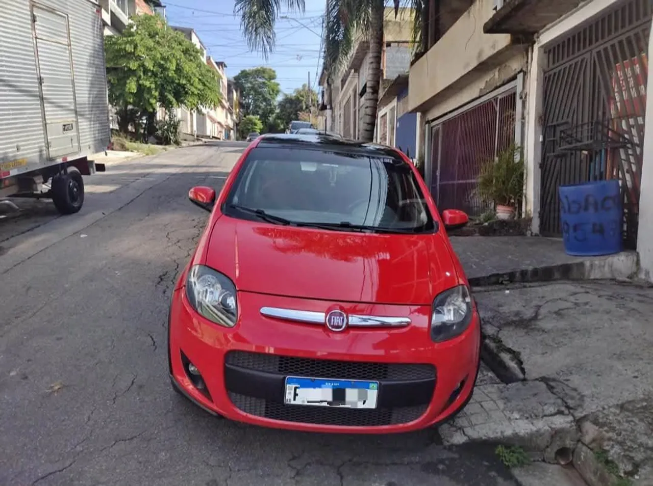 Fiat Palio Vermelho - Peças e Acessórios