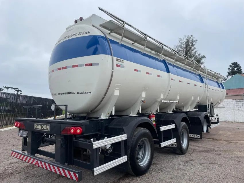 CARRETA TANQUE RANDON VANDERLEIA 43 MIL LITROS ANO 12 - Foto 6