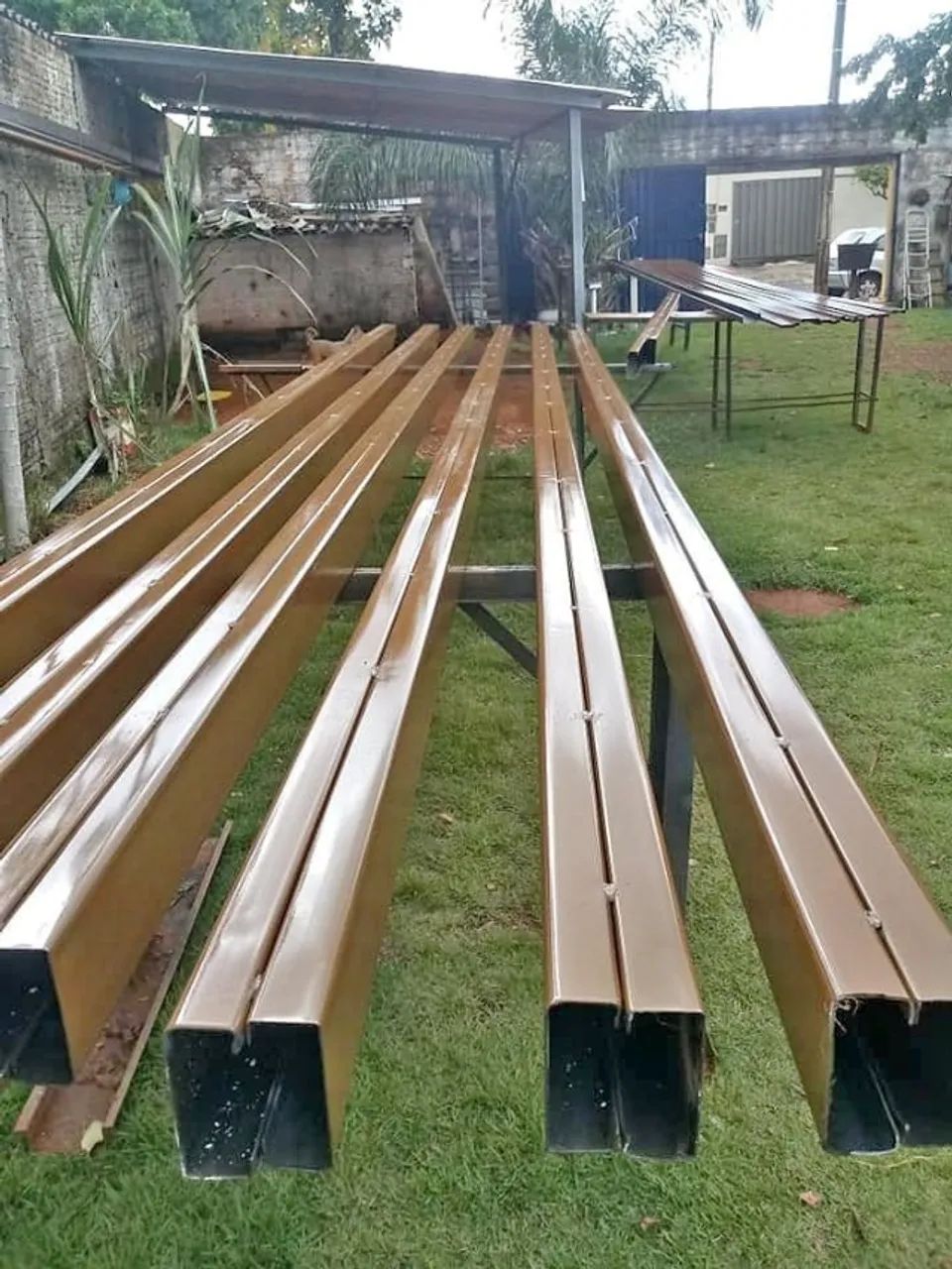 Ferragens para construção - Ferro e Aço - Metalon - U Enrijecido - Telha metálica