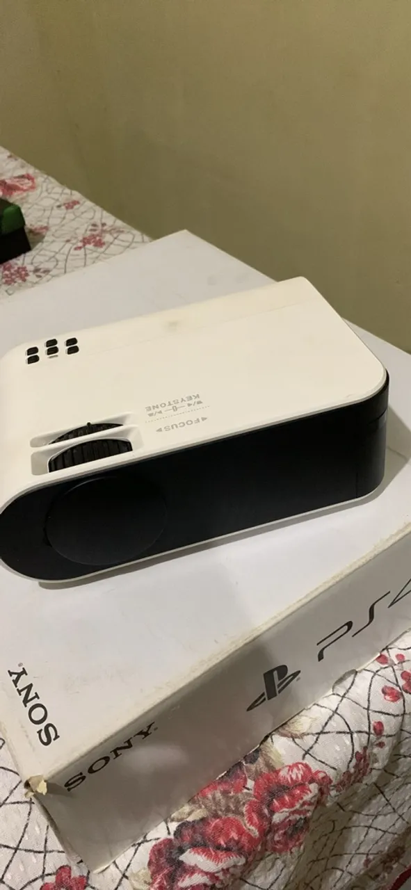 Projetor portátil para entretenimento