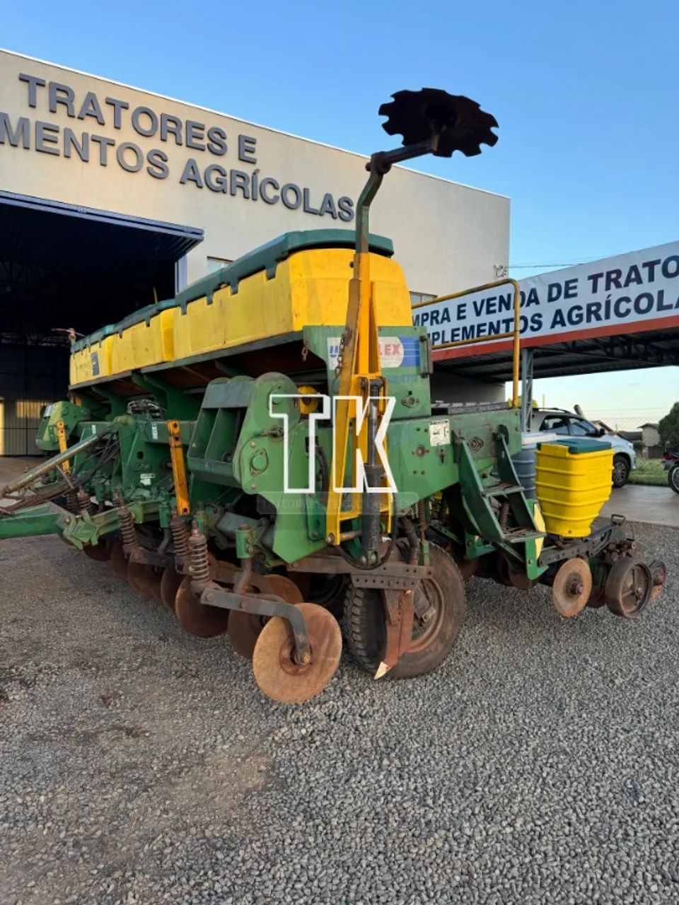 cod. 1123 - PLANTADEIRA 10 LINHAS TATU PANTOGRÁFICA ULTRAFLEX - Tk Tratores Nova Andradina - Foto 5