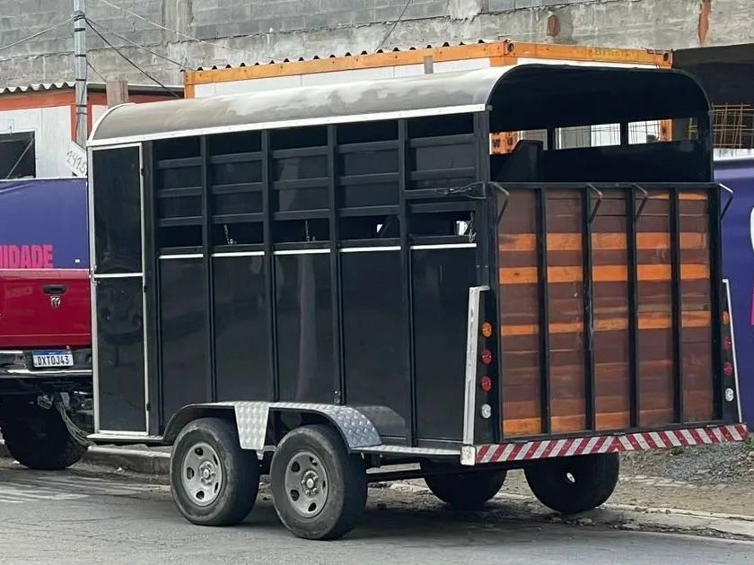 Trailer para cavalos 2025 - Foto 5