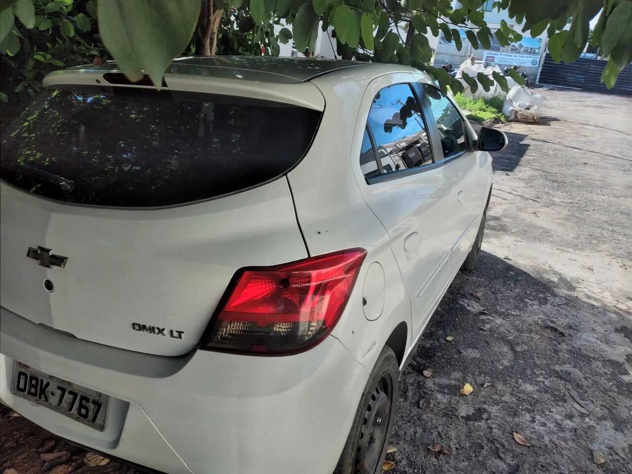 Onix 1.4 LT - Foto 3