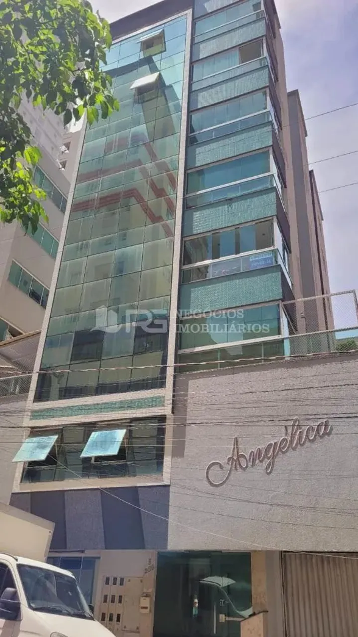 EXCELENTE OPORTUNIDADE EM MEIA PRAIA