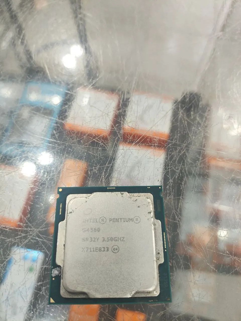 Processador Pentium g4560 2 núcleos/ vídeo/ socket 1151
