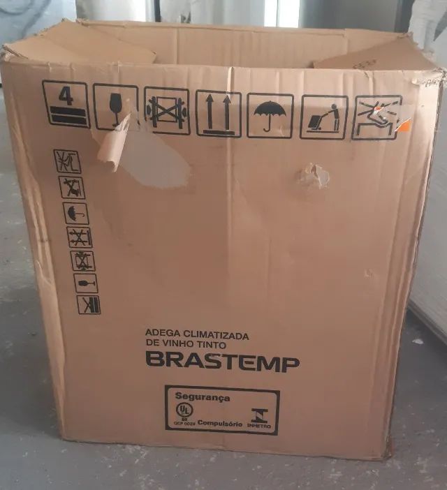 Adega climatizada -Sem Uso- Brastemp - 12 garrafas- 220V - Foto 3