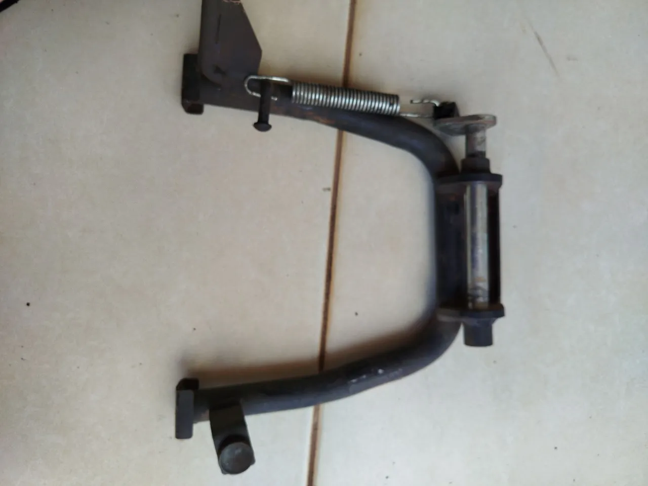 Cavalete central para NC0750